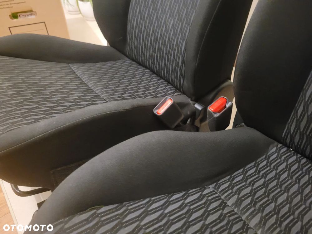 Fotel przednie, poduszki+ podgrzewania, jak nowe - 5