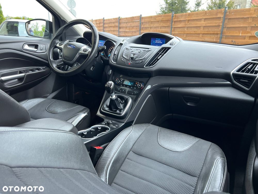 Ford Kuga - 13