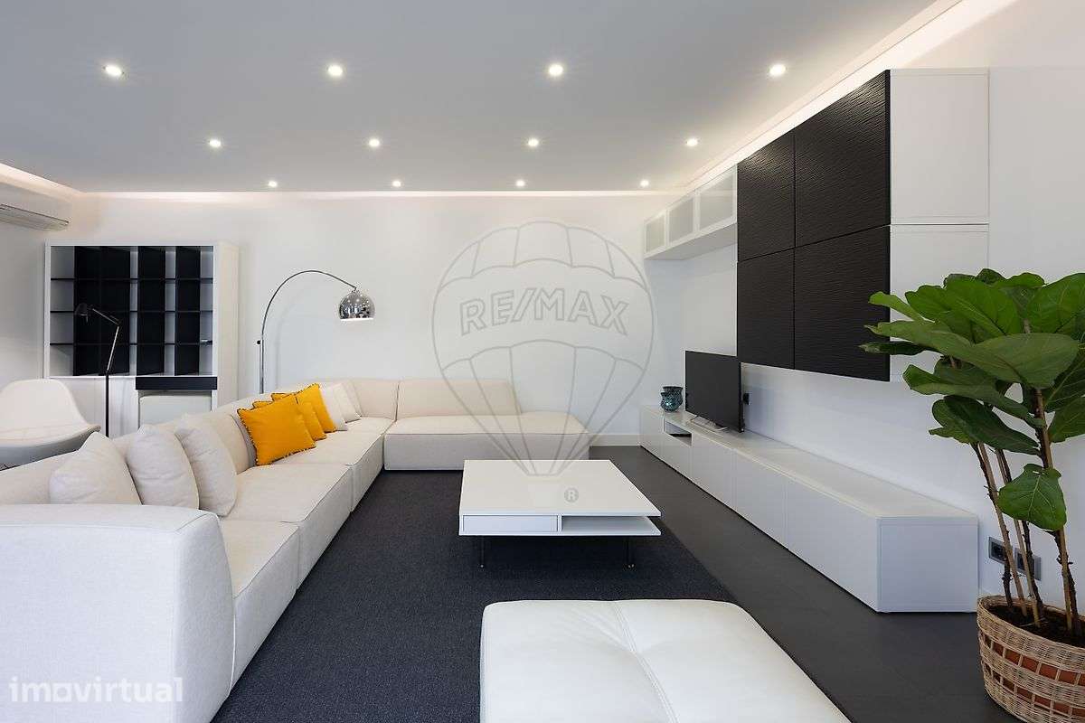 Apartamento T3 para arrendamento - Grande imagem: 2/50