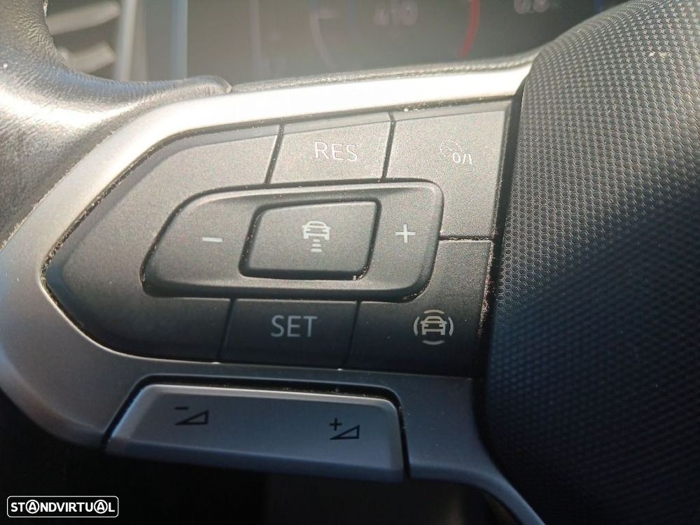 VW T-Roc 2.0 TDI Style - 21