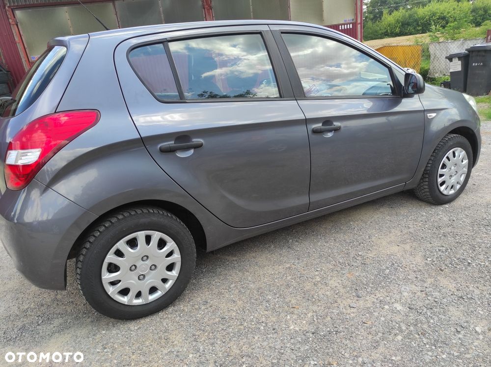 Hyundai i20 - 5