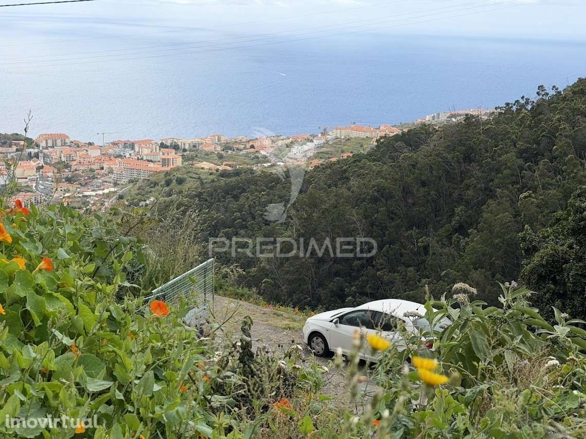 Terreno vista mar urbanizável com área 2850m2 - Grande imagem: 4/10