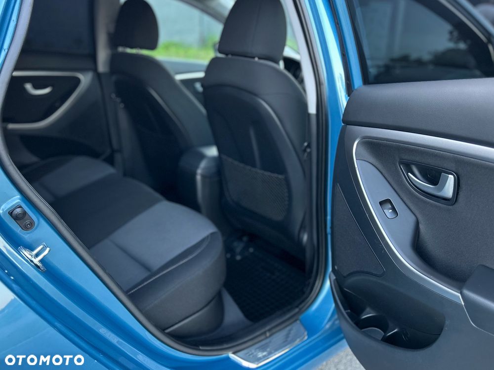 Hyundai i30 1.6 GDI Comfort - 19