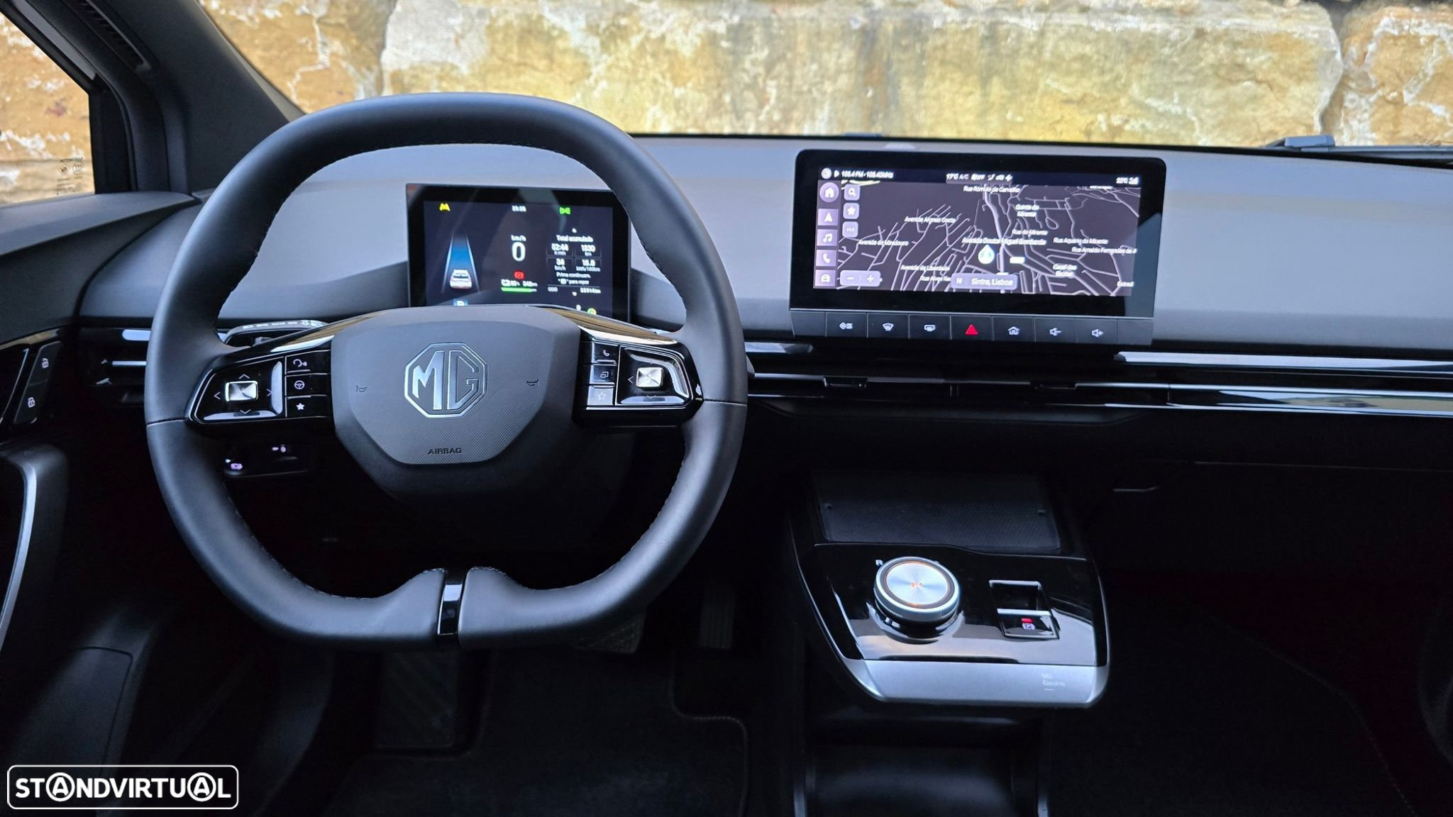 MG MG4 64 kWh Luxury - 12