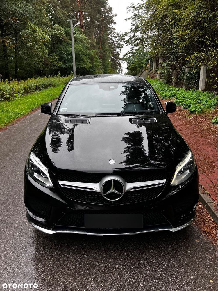 Mercedes-Benz GLE - 1