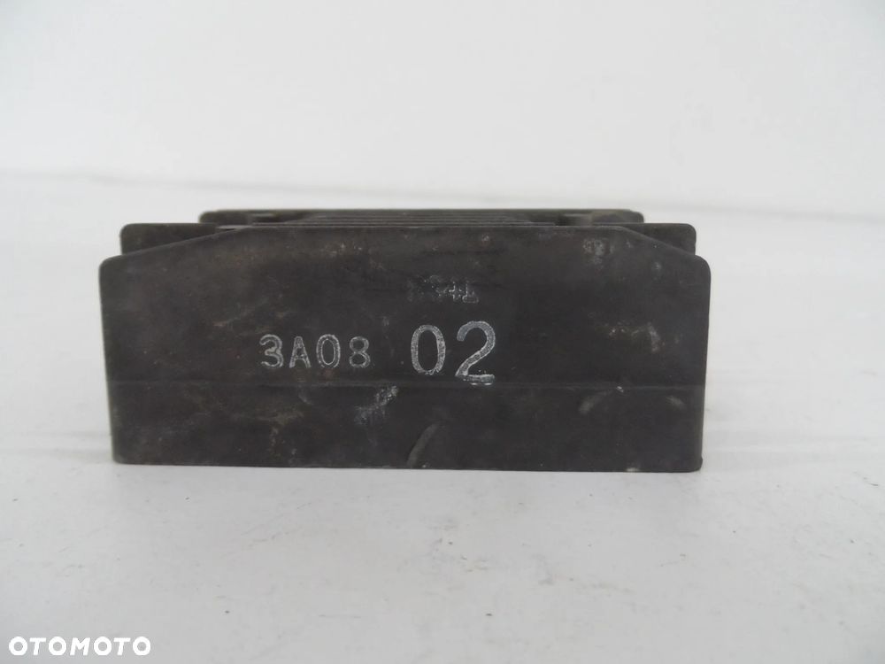 CAGIVA W 16 regulator napięcia - 3