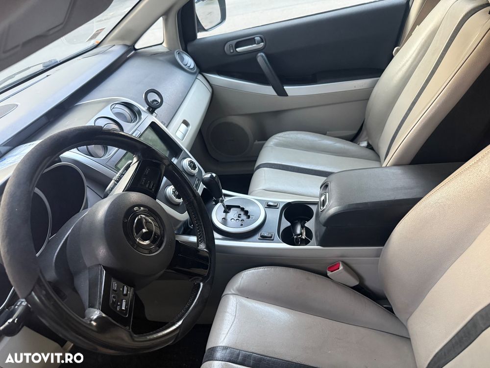 Mazda CX-7 - 9