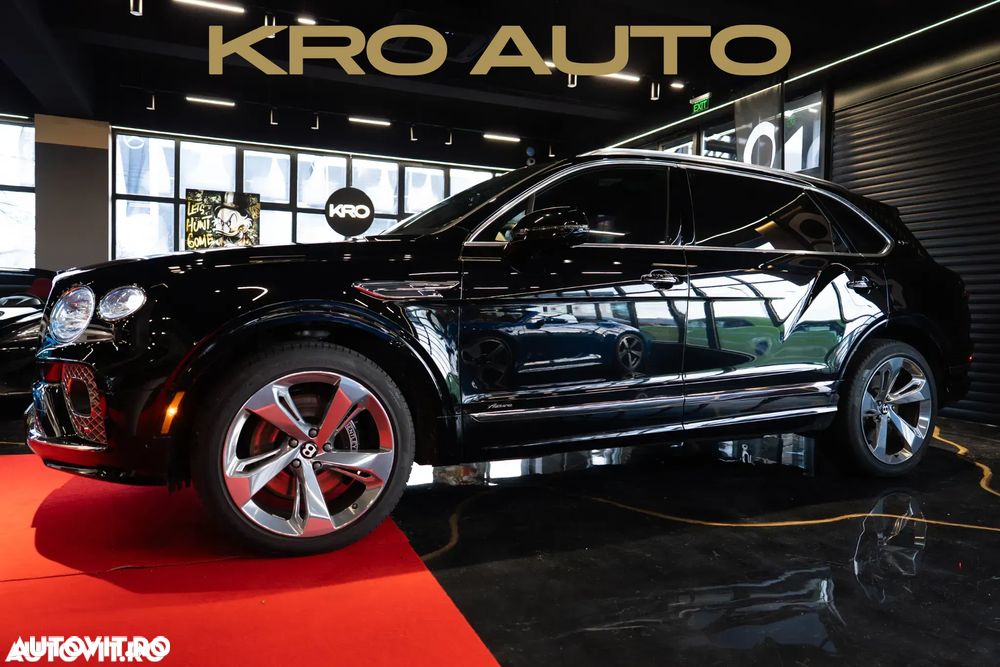 Bentley Bentayga Azure - 2