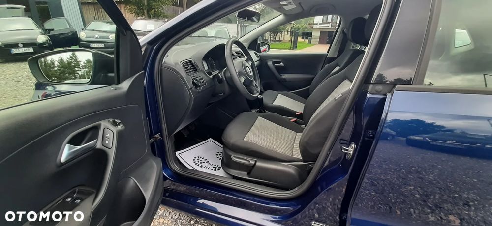 Volkswagen Polo - 28