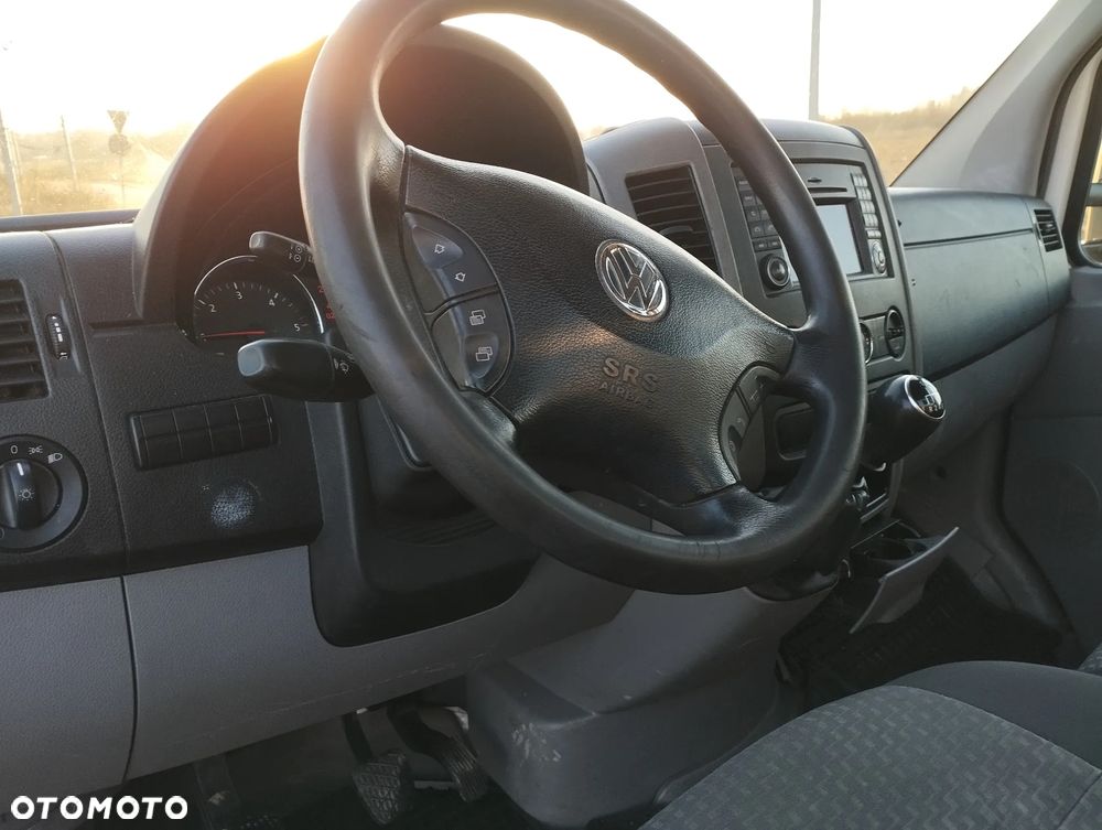 Volkswagen Crafter - 10