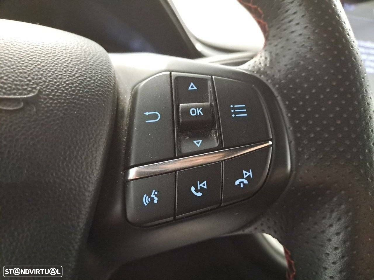 Ford Fiesta 1.0 EcoBoost ST-Line - 18