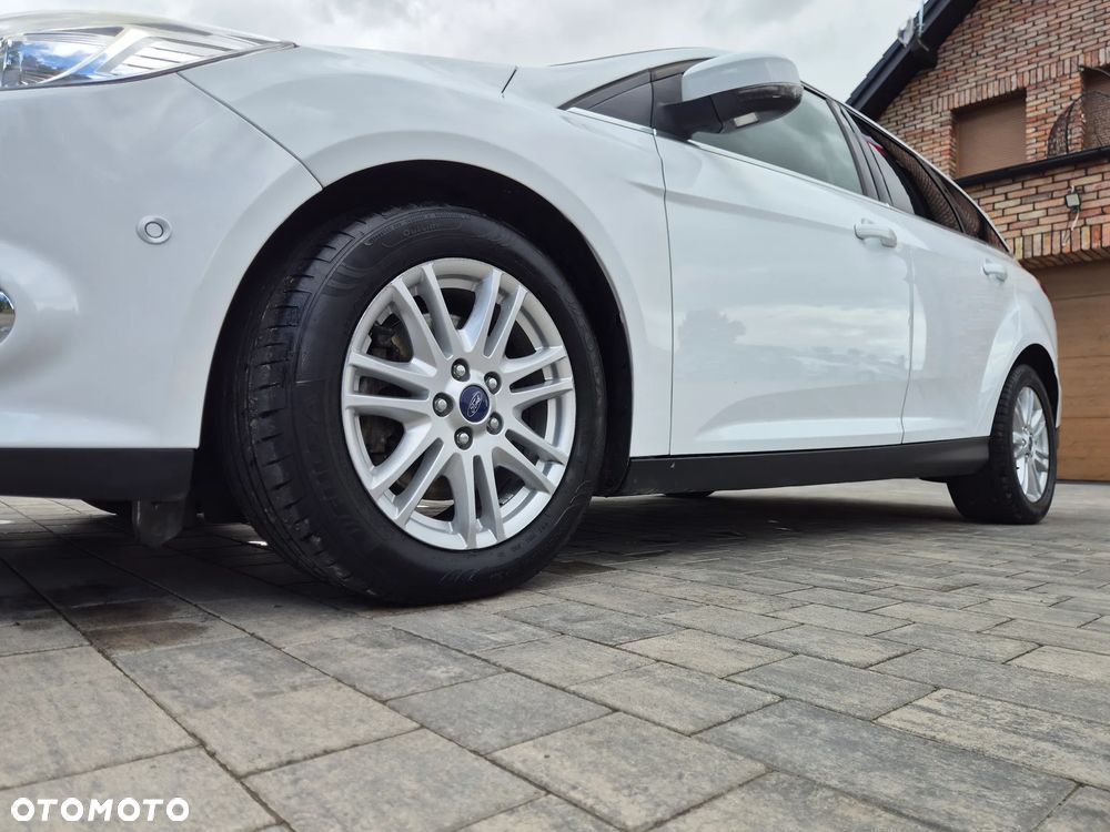 Ford Focus - 13