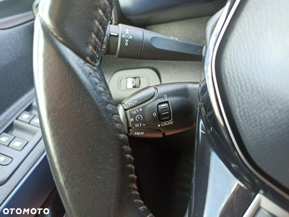 Peugeot Rifter 1.5 BlueHDI Active S&S - 18