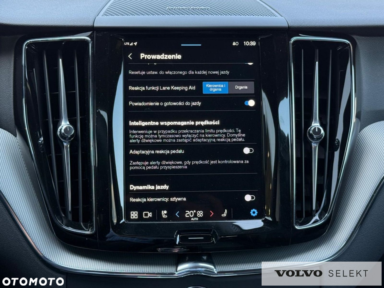 Volvo XC 60 - 25