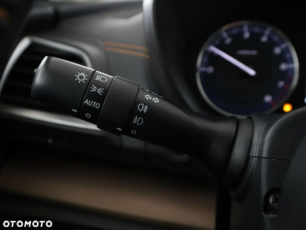 Subaru XV 2.0i Exclusive CVT - 37
