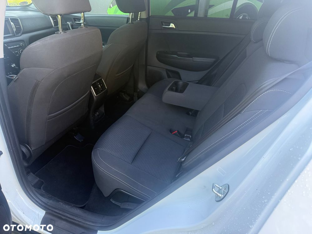 Kia Sportage 1.6 T-GDI Black Edition 4WD DCT - 13
