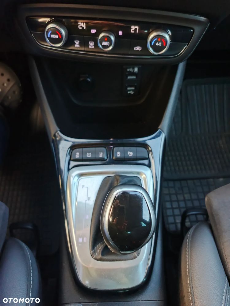 Opel Crossland - 34