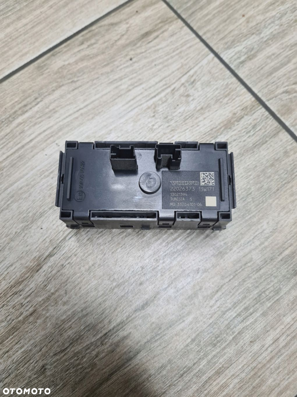 PANEL KLAWISZY PRZEŁĄCZNIKÓW PRZYSTAWKI PTO VOLVO FM 4 FH 4 FH 16 EURO 6 - 2