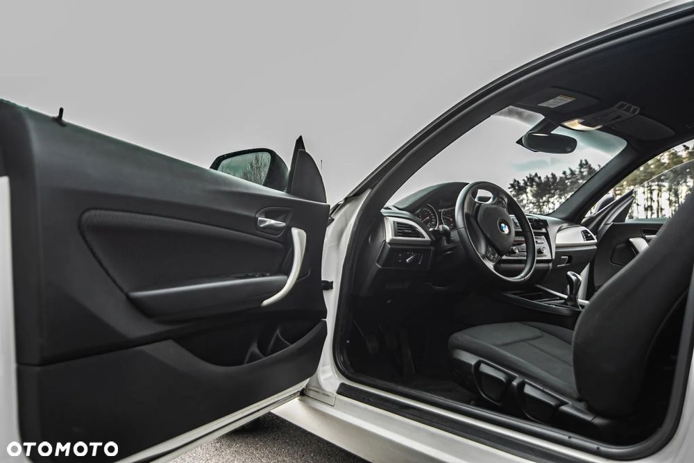 BMW Seria 1 116i - 12