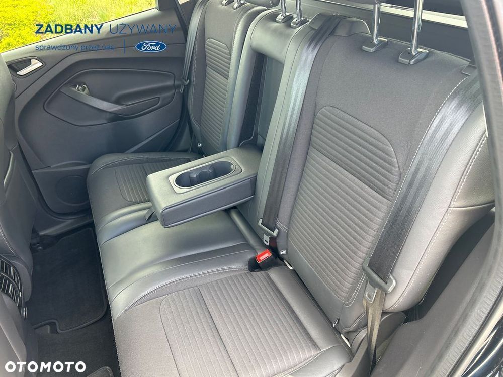 Ford Kuga - 17