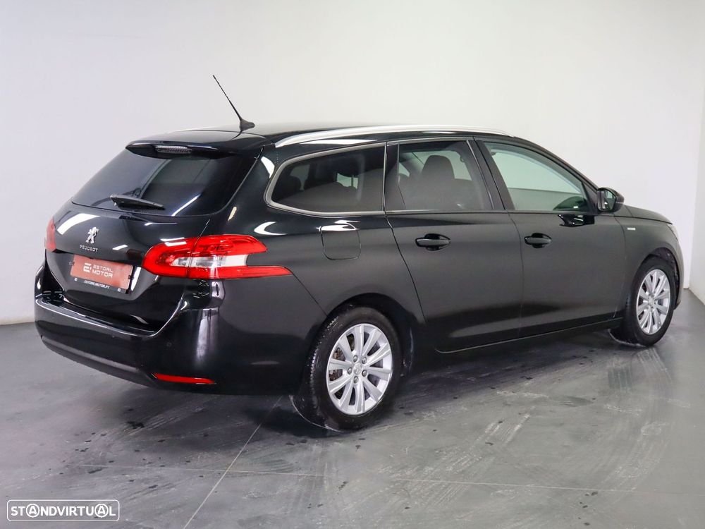 Peugeot 308 SW 1.2 PureTech Style - 4