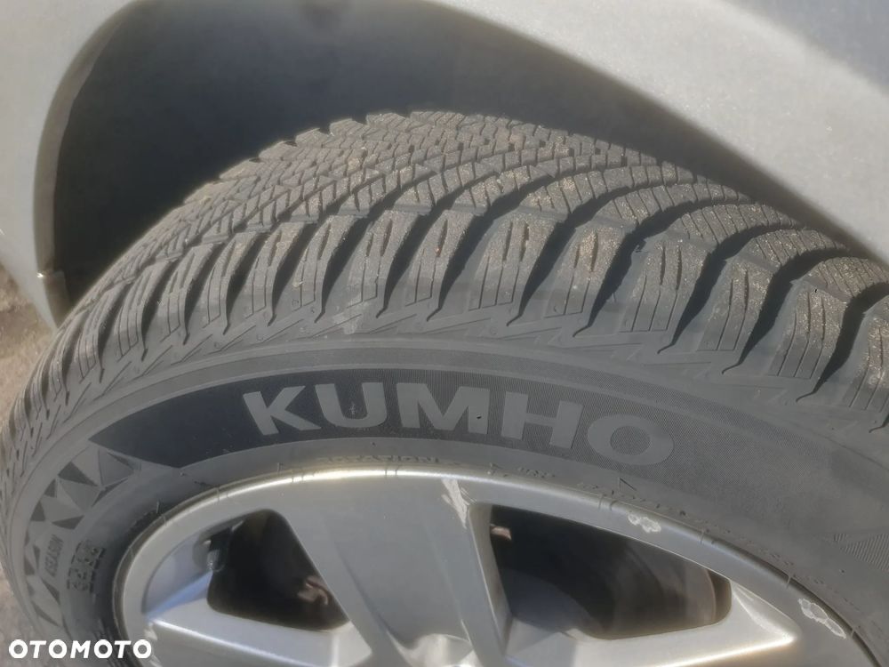 Audi A4 Limousine - 32