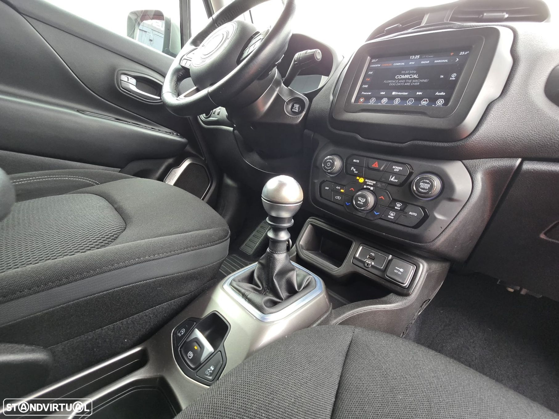 Jeep Renegade 1.0 T Longitude - 14