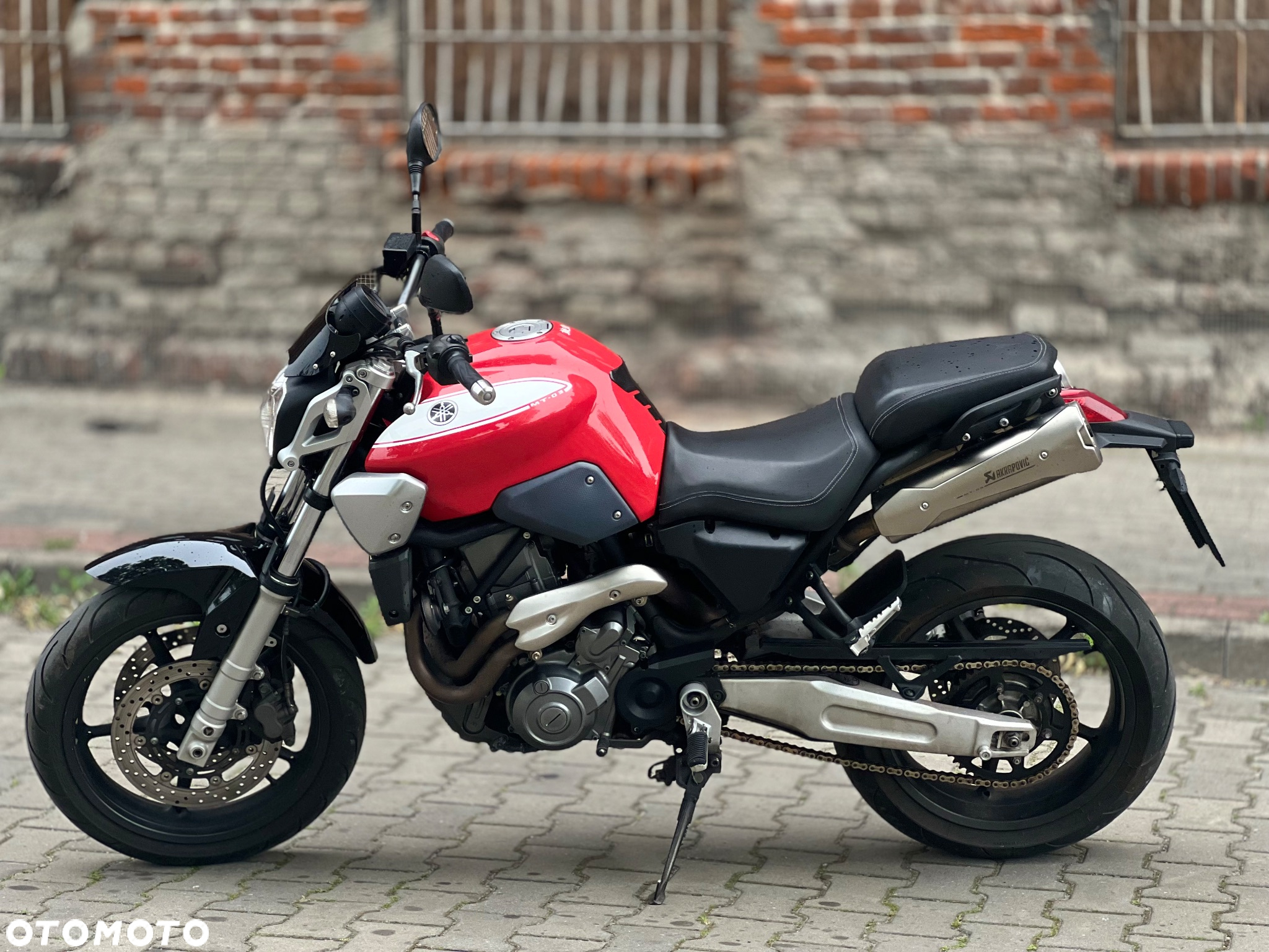 Yamaha MT - 2