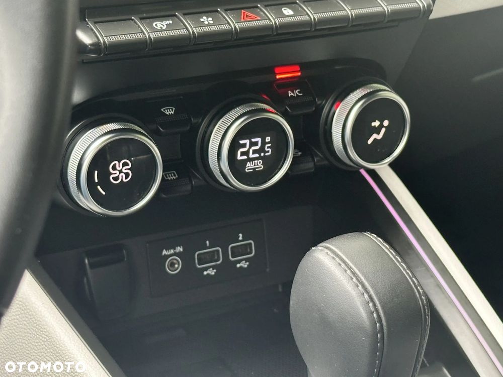 Renault Clio - 25
