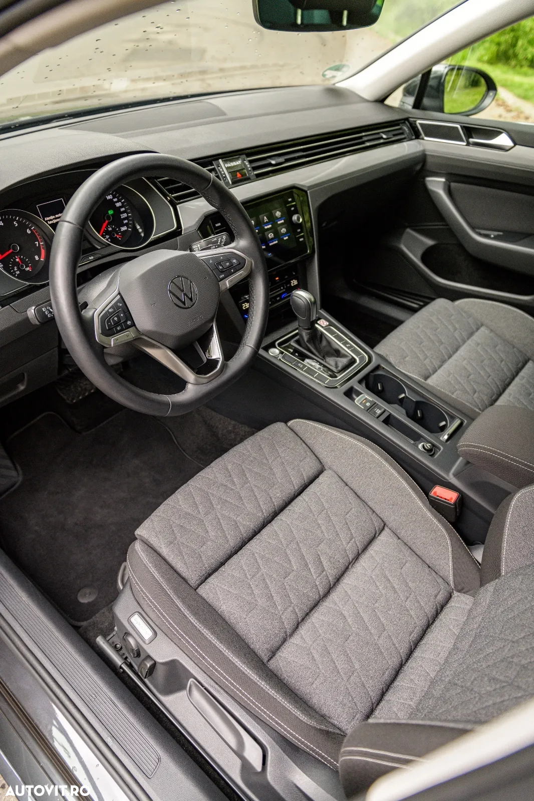 Volkswagen Passat Variant 1.5 TSI ACT OPF DSG Comfortline - 32