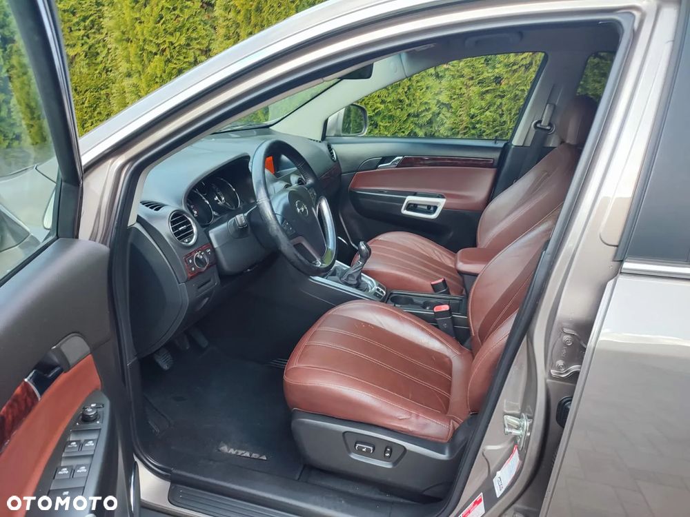 Opel Antara 2.2 CDTI 2x4 - 11