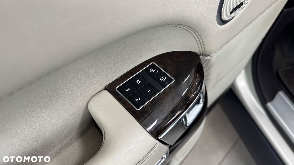 Land Rover Range Rover 4.4SD V8 Vogue EU6 - 23