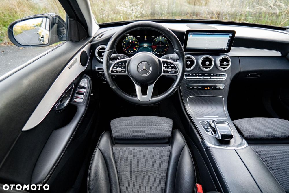 Mercedes-Benz Klasa C 200 d 9G-TRONIC - 12