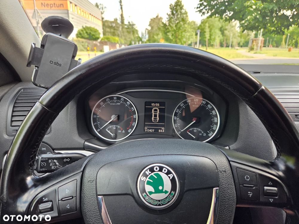 Skoda Octavia 2.0 TDI Ambiente - 22