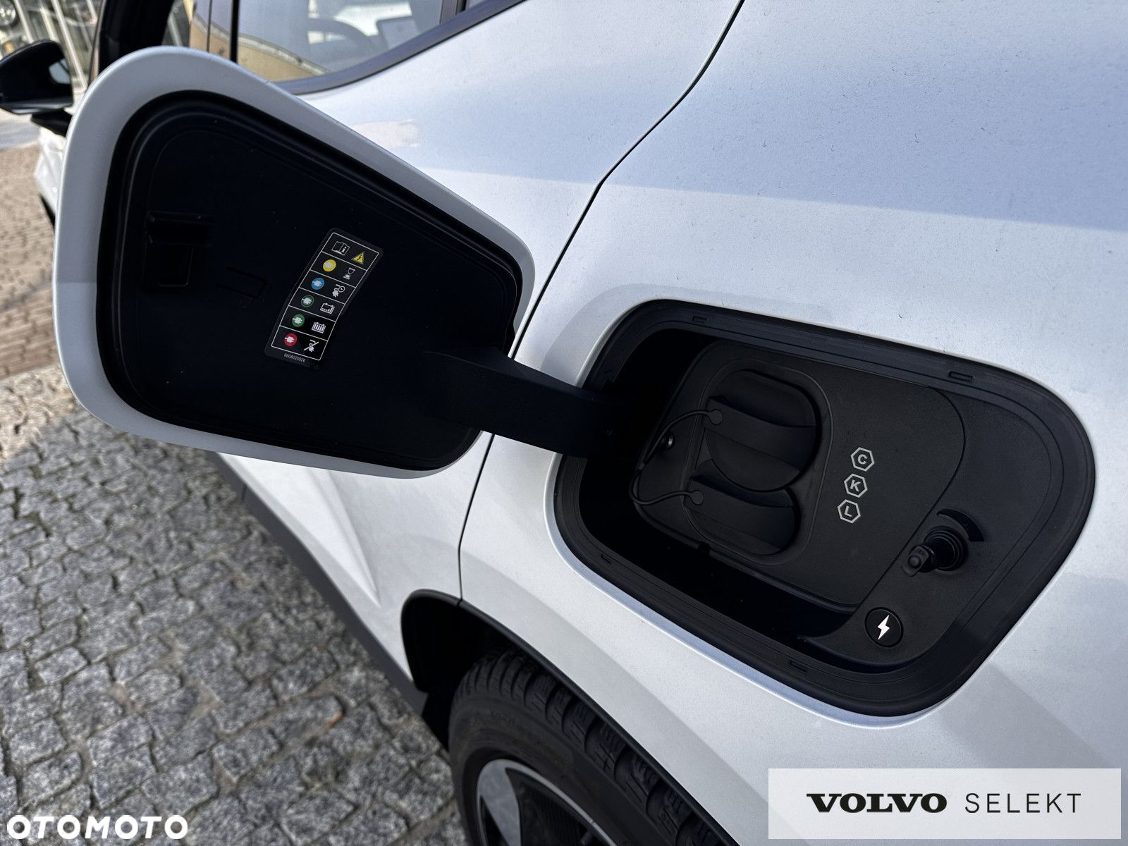 Volvo EX30 - 8