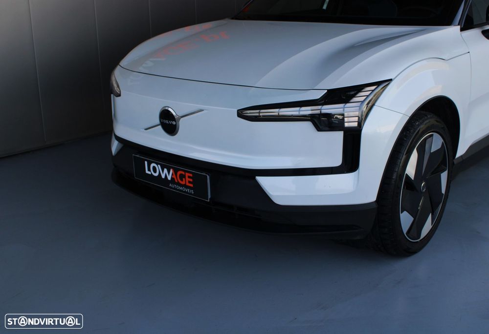 Volvo EX30 69 kWh Single Motor Extended Range Plus - 35