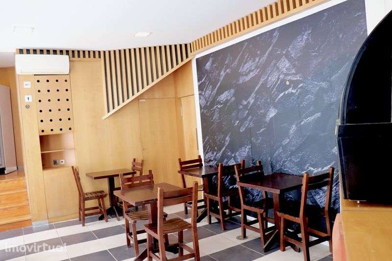 Restaurante Renovado - Centro de Valongo - Grande imagem: 5/6