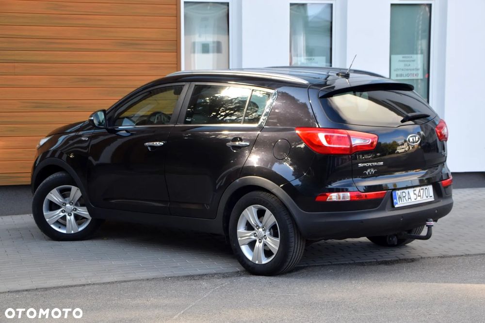 Kia Sportage 2.0 CRDI 4WD Dream-Team Edition - 12