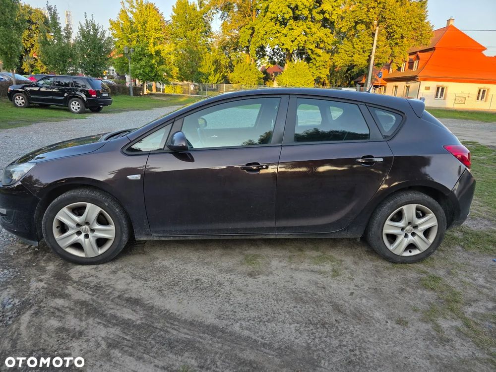 Opel Astra - 6