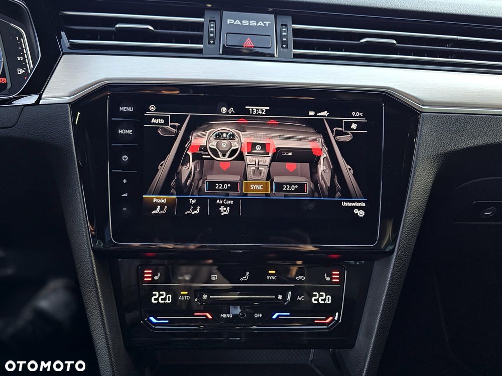 Volkswagen Passat - 15