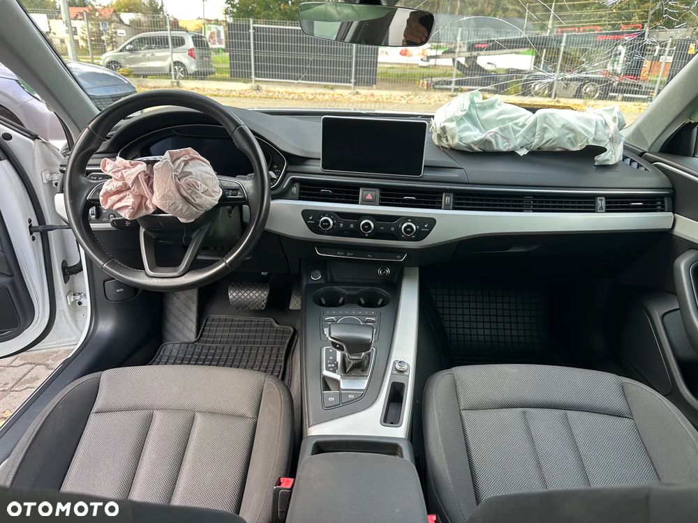 Audi A4 Limousine - 9