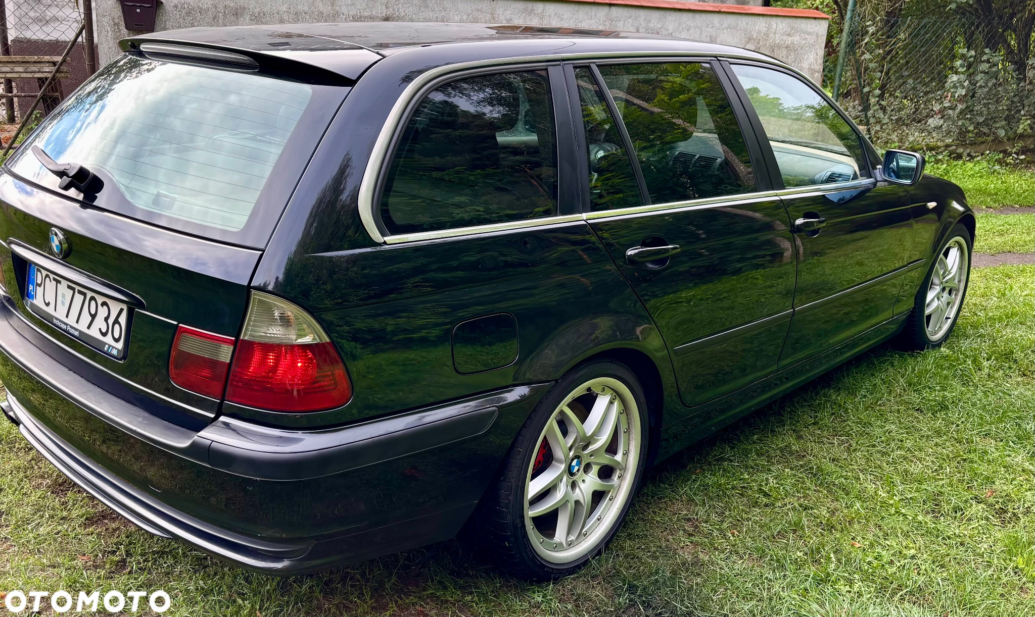 BMW Seria 3 330i Touring - 5