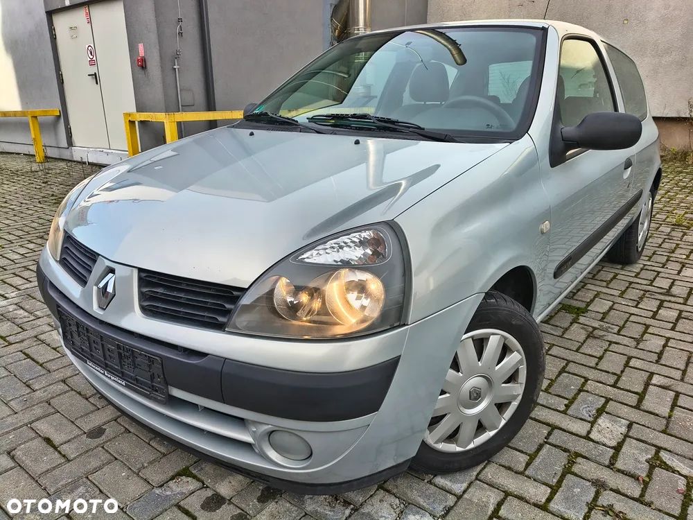 Renault Clio 1.2 16V 75 Expression - 2