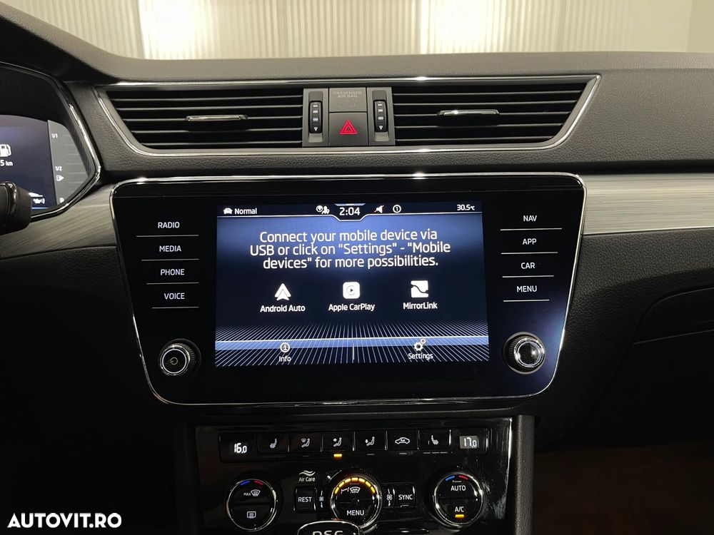 Skoda Superb 2.0 TDI DSG Ambition - 17