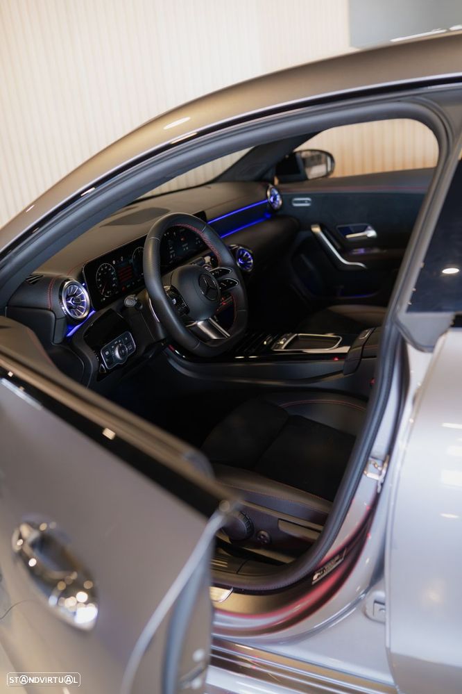 Mercedes-Benz CLA 250 e Shooting Brake AMG Line - 23