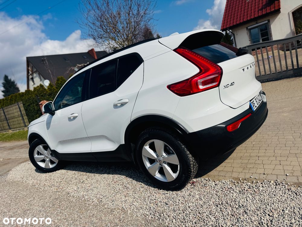 Volvo XC 40 D3 Momentum - 24
