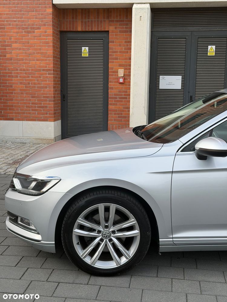 Volkswagen Passat 1.6 TDI (BlueMotion Technology) Comfortline - 32