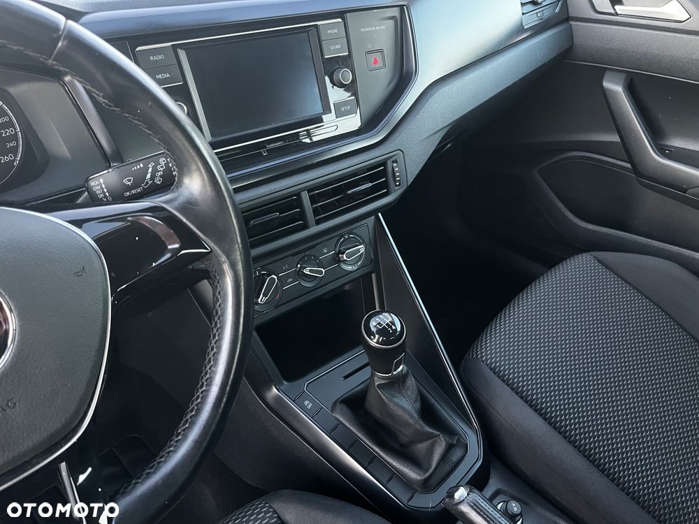 Volkswagen Polo - 13