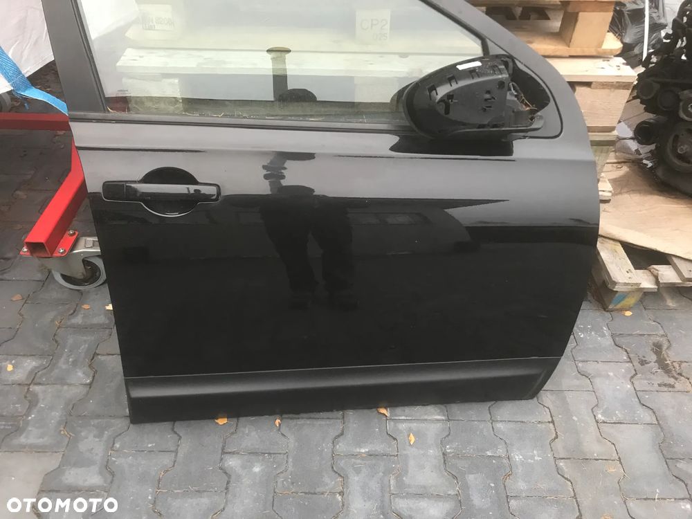 Drzwi Prawy Przód Nissan Qashqai J10 06-12 Kolor Z11 G