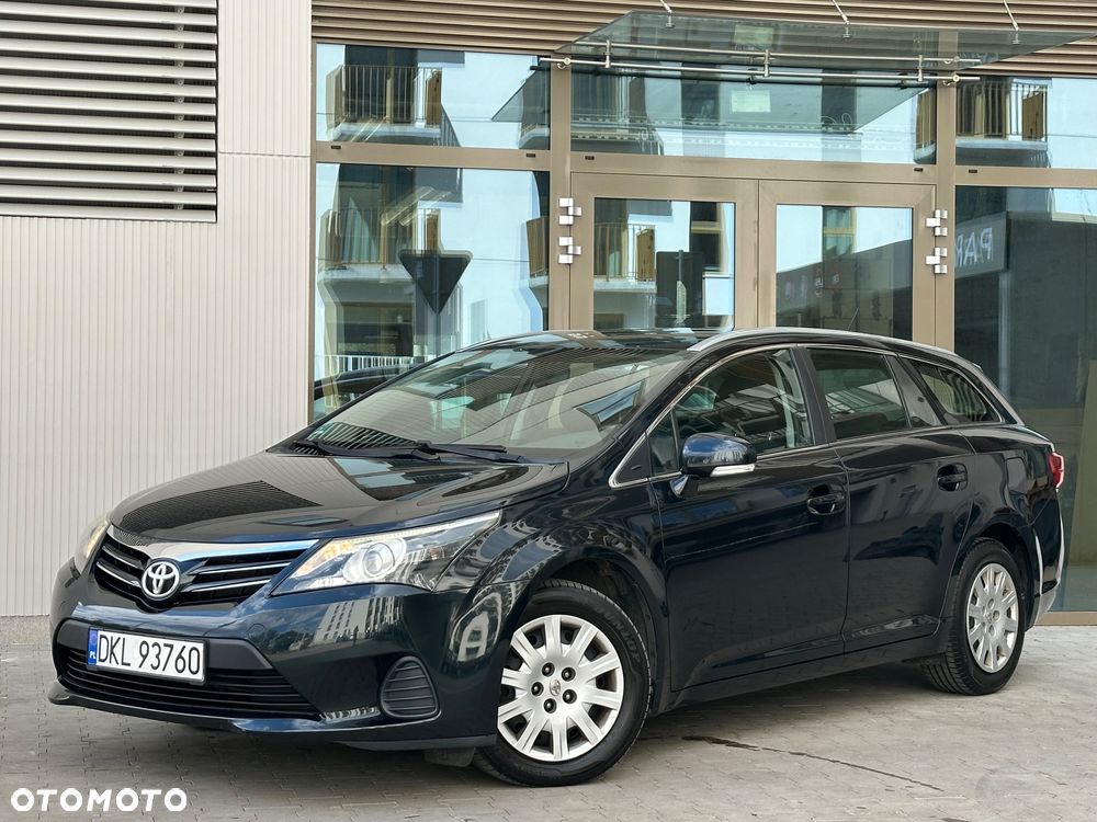 Toyota Avensis 1.6 Active - 1